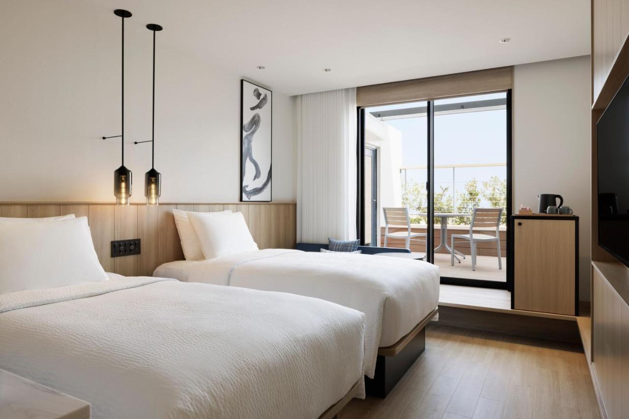 Fairfield By Marriott Hyogo Awaji Higashiura Hotel Exterior photo